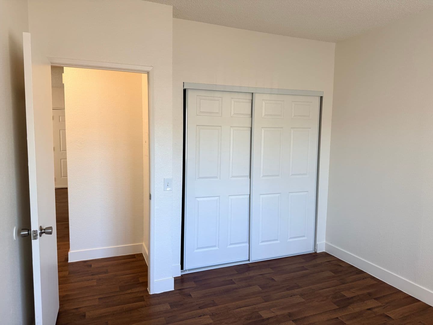 San Diego Apartment: 201-207, 314 Willie James Jones Ave