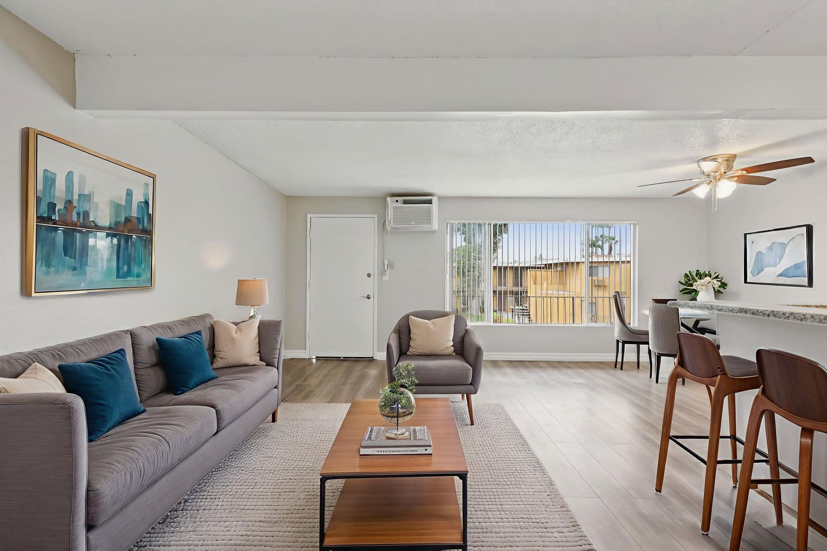 Anaheim Apartment: 145 S Westchester Dr