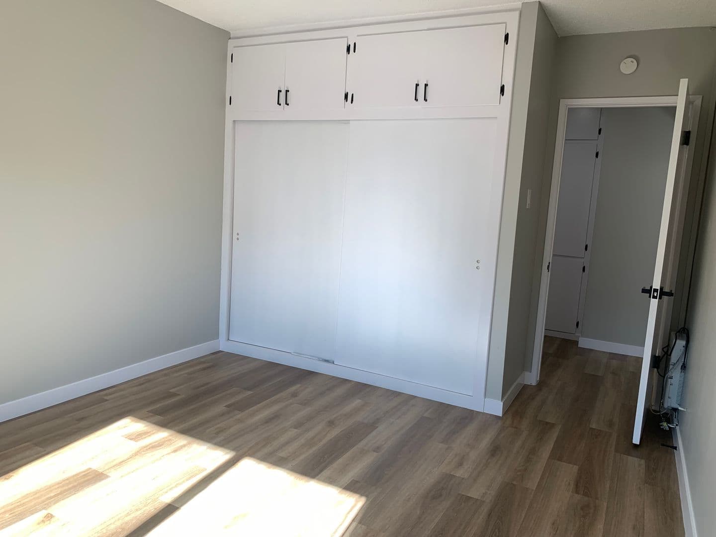 Bellflower Apartment: 9559 Flower St