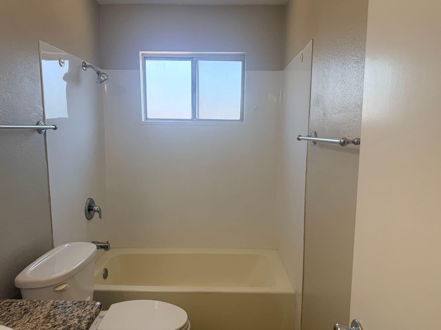 National City Apartment: 1121 E 6th Street