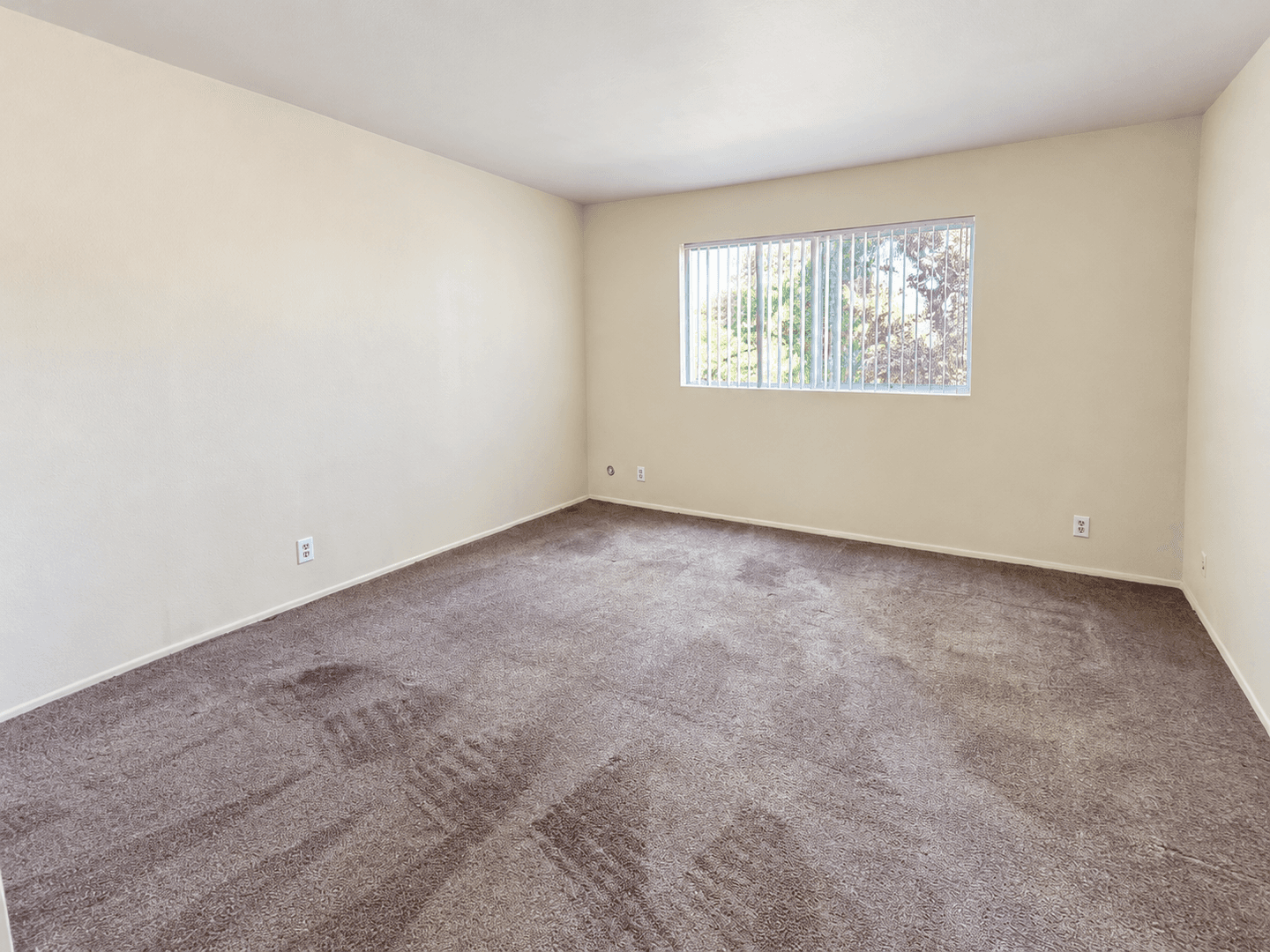 San Diego Apartment: 4311 Winona Avenue