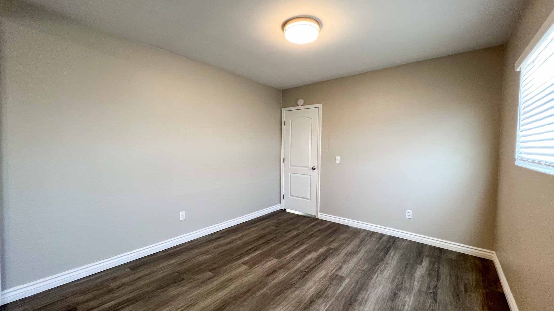 San Diego Apartment: 3859 46th Street