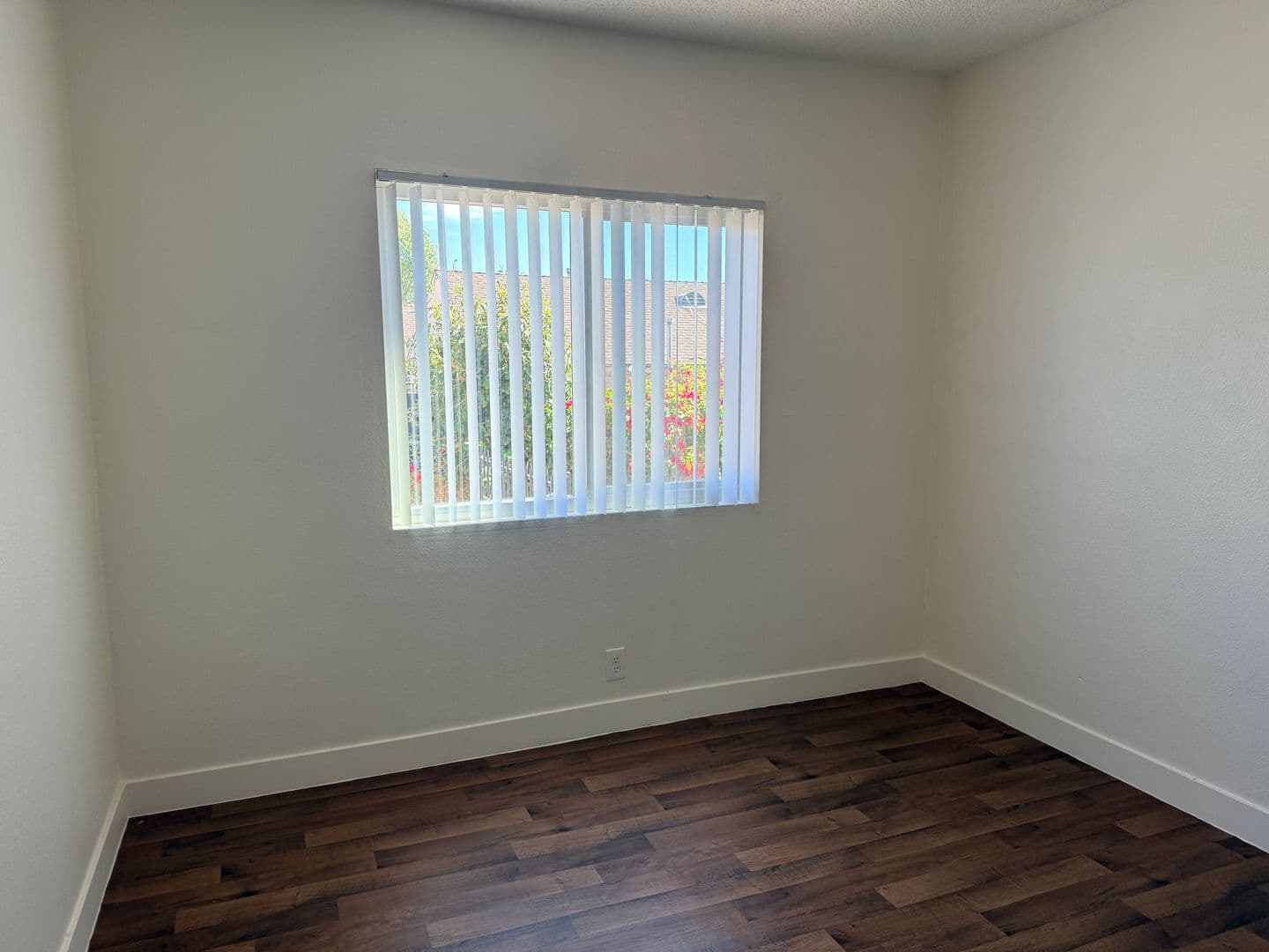 San Diego Apartment: 201-207, 314 Willie James Jones Ave