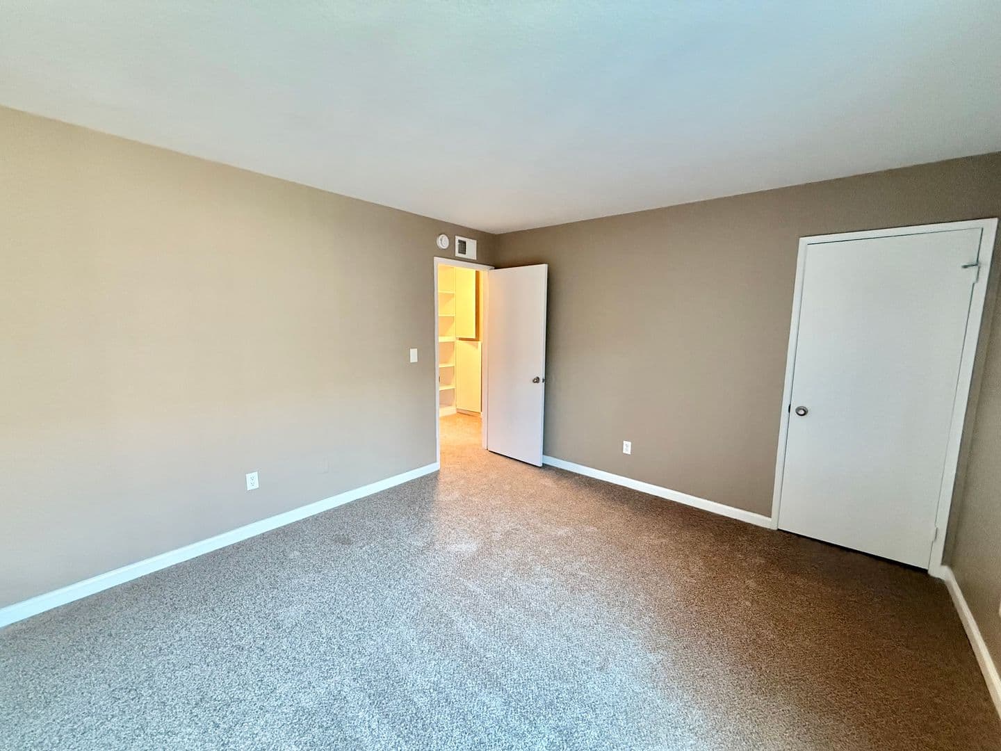 Imperial Beach Apartment: 1300 Holly Avenue