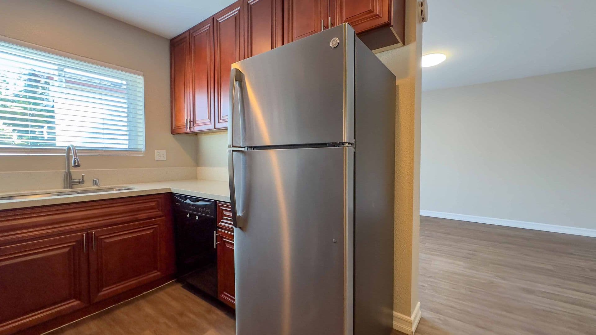 San Diego Apartment: 4067 47th Street