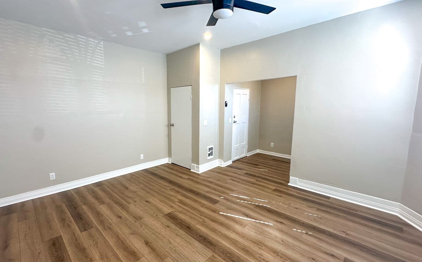 San Diego Apartment: 233 20th St