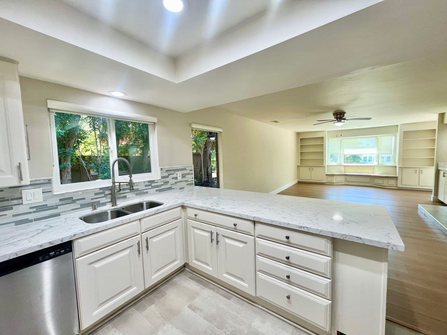 Poway House: 17190 Tam O Shanter Dr