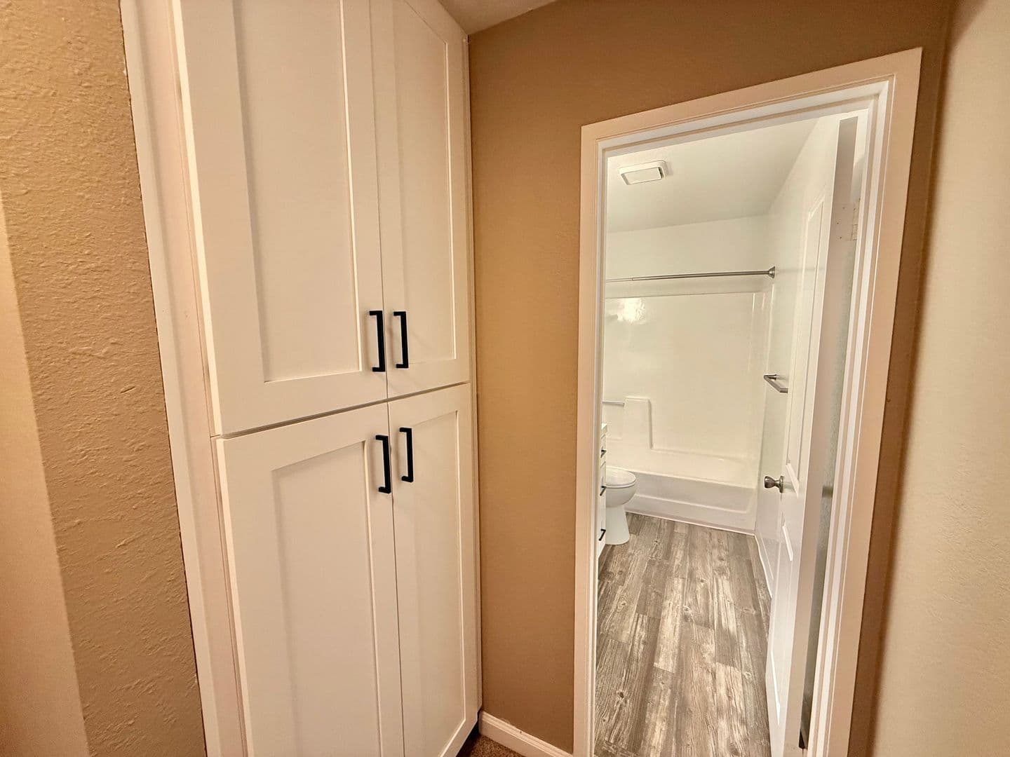 Imperial Beach Apartment: 1300 Holly Avenue