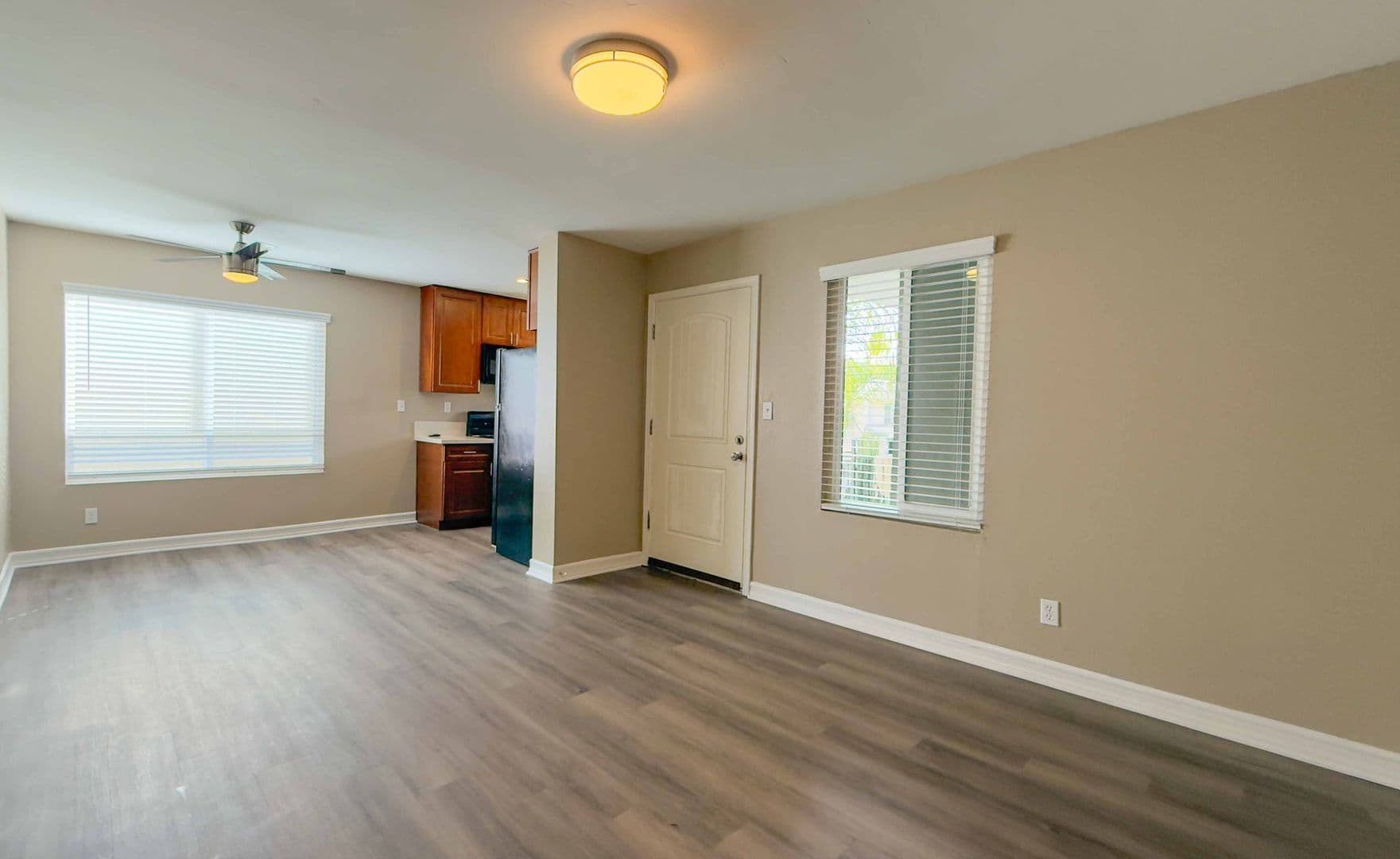 San Diego Apartment: 3877 46th Street