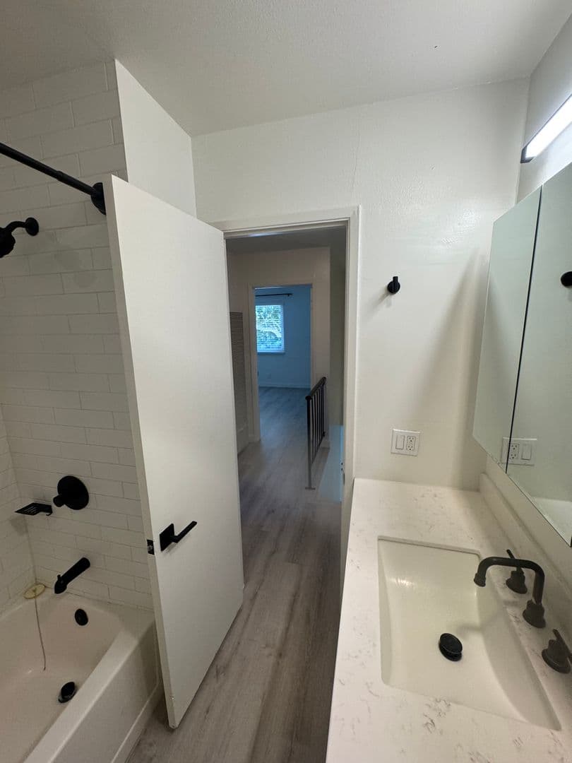 Huntington Beach Apartment: 7681 Ellis Ave