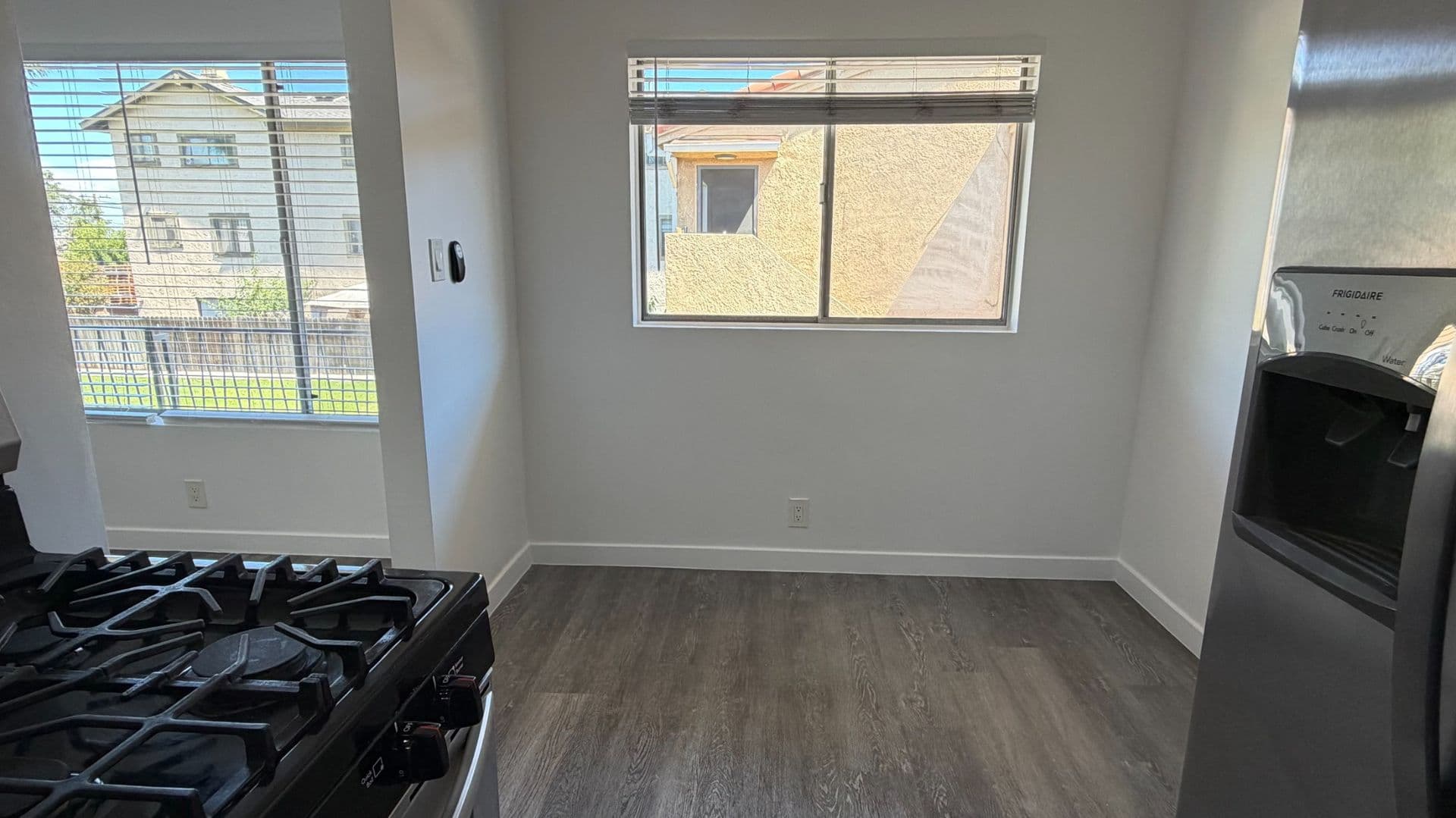 Gardena Apartment: 1481 W 179th St
