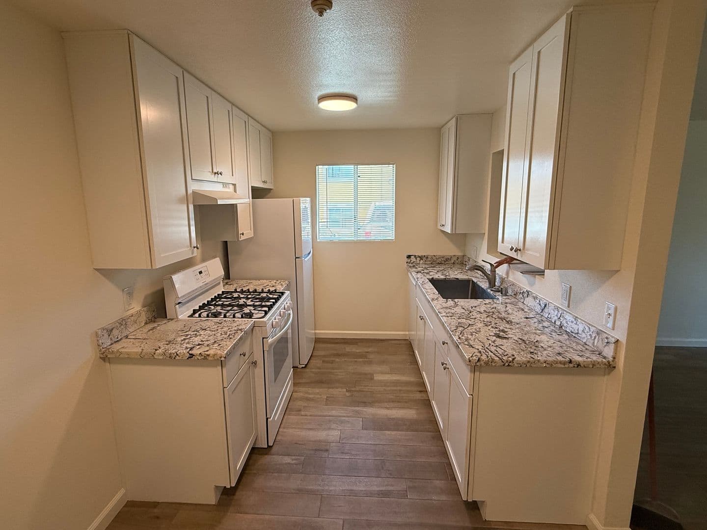 Vista Apartment: 235 Pala Vista Dr