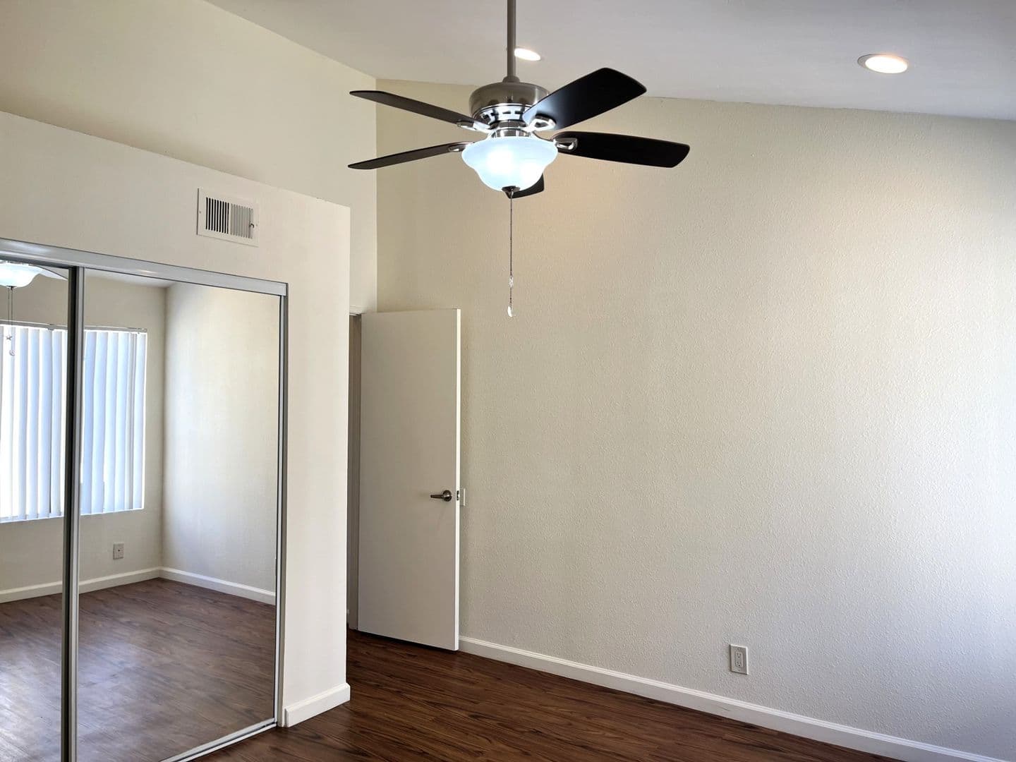 San Diego Apartment: 4627 34th St