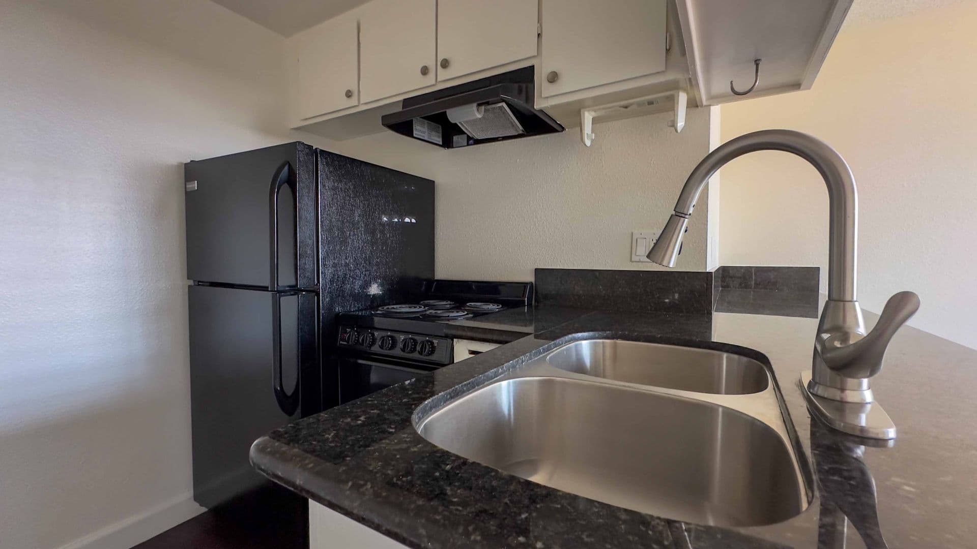 San Diego Apartment: 4325 Texas St