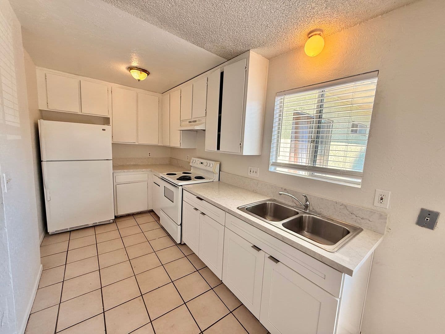 San Diego Apartment: 453 34th St