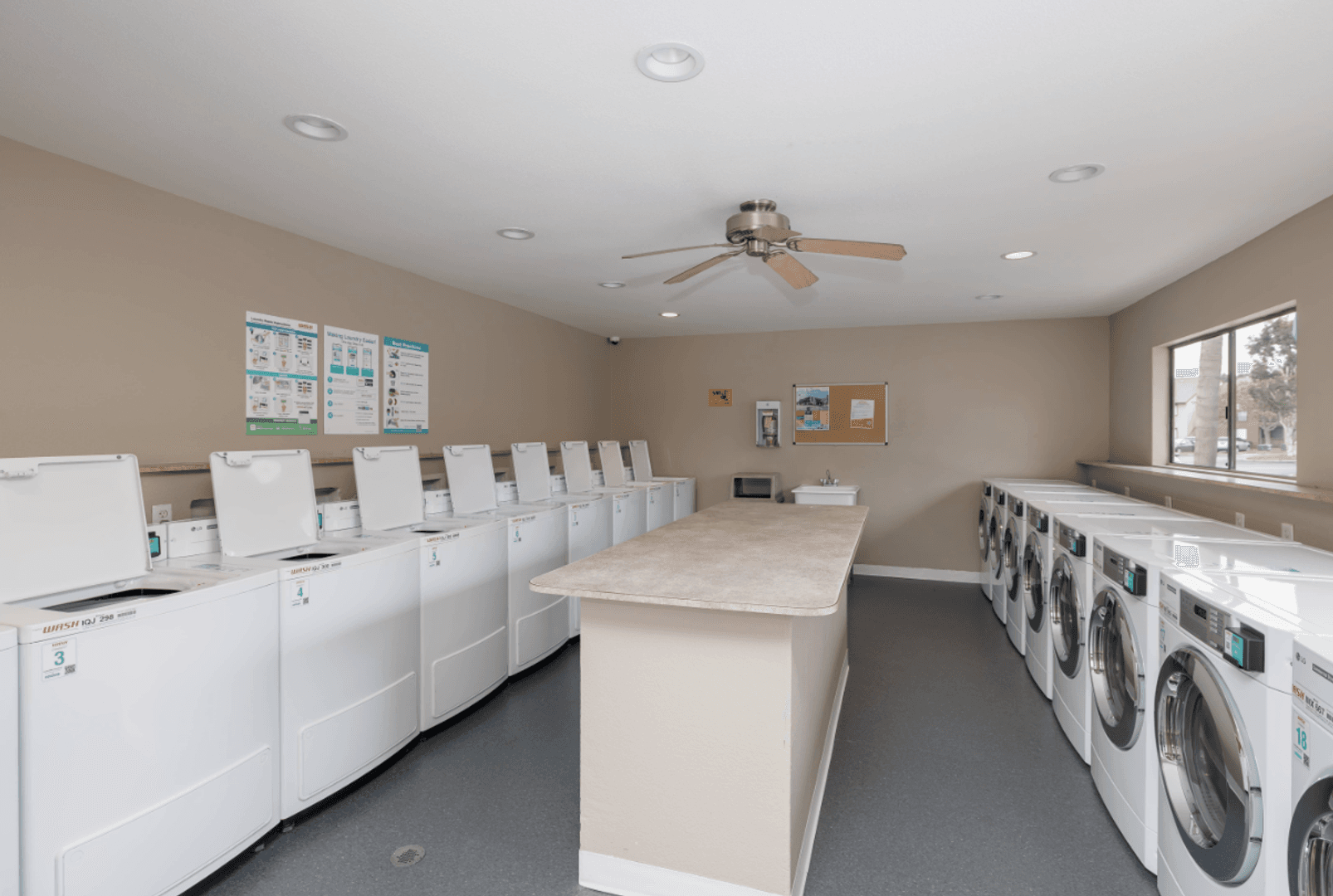 San Diego Apartment: 1587 Oro Vista Road