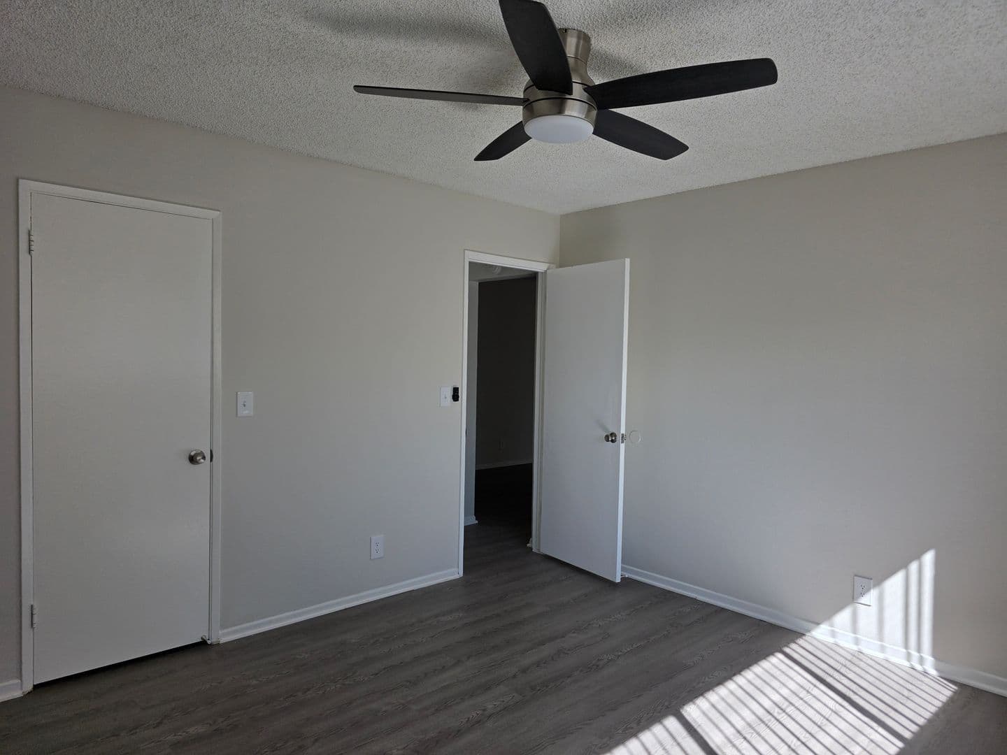 Garden Grove Apartment: 13072 Casa Linda Ln