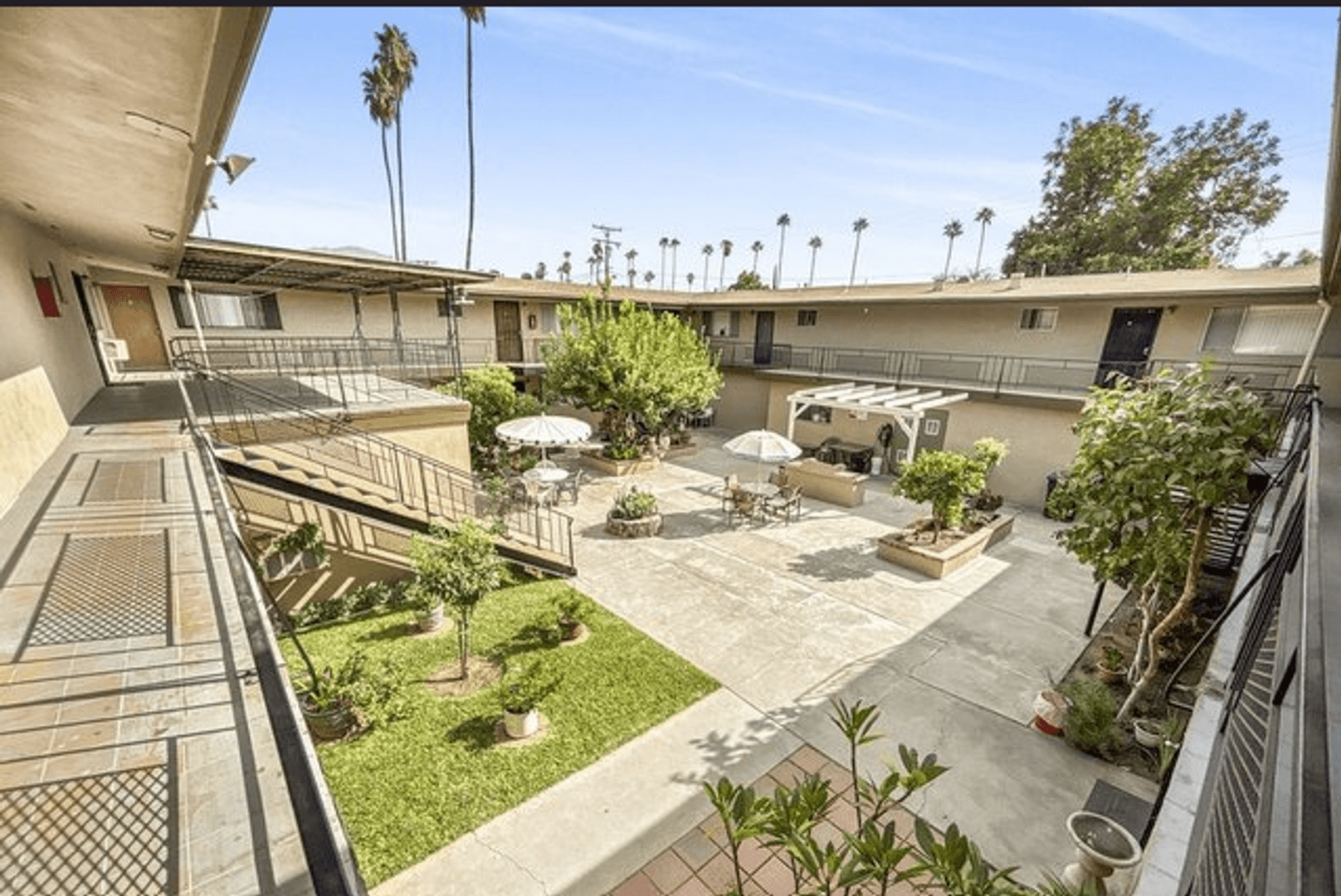 Riverside Apartment: 1806 Loma Vista Street