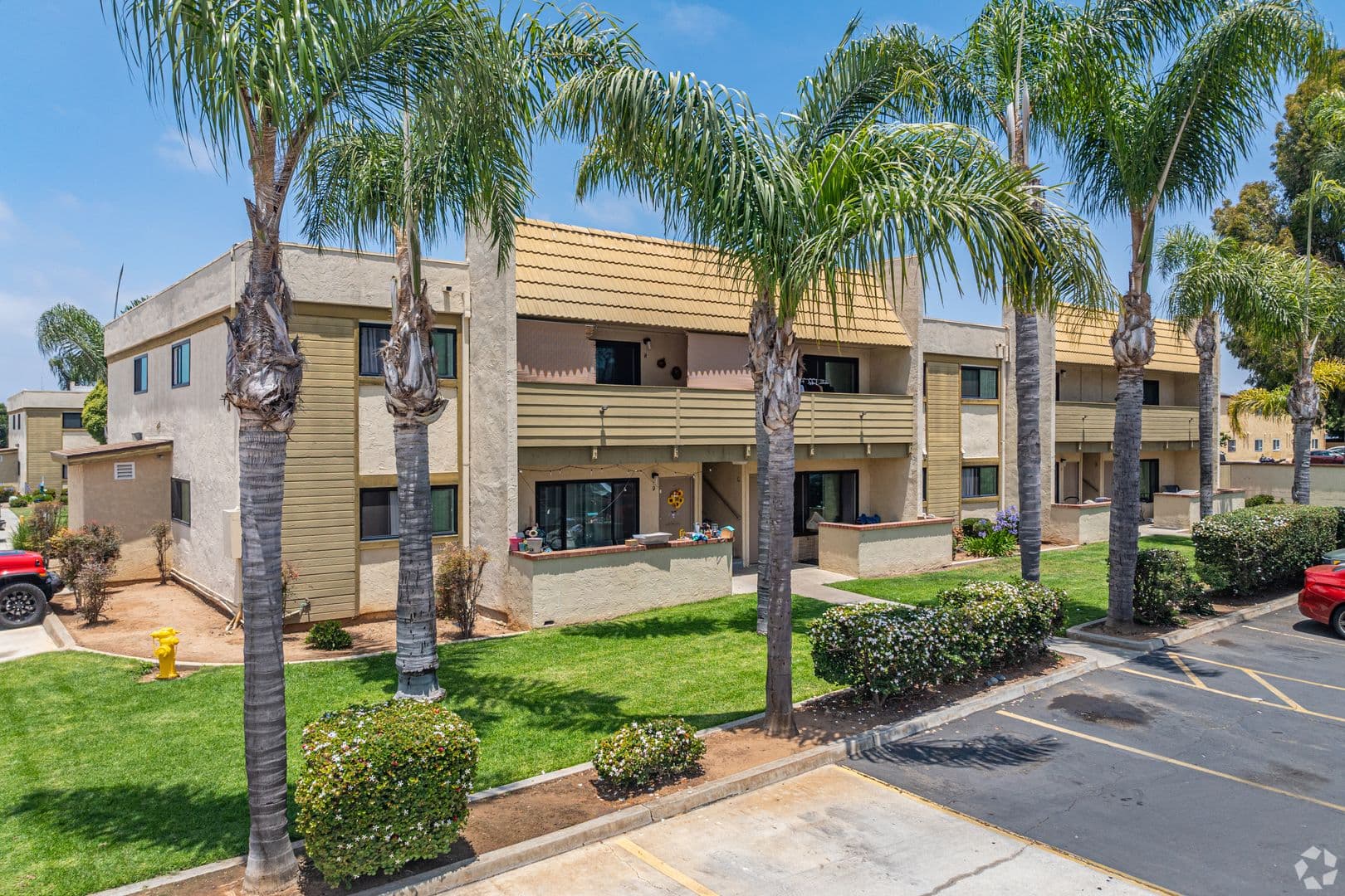 San Diego Apartment: 1435 Elder Ave