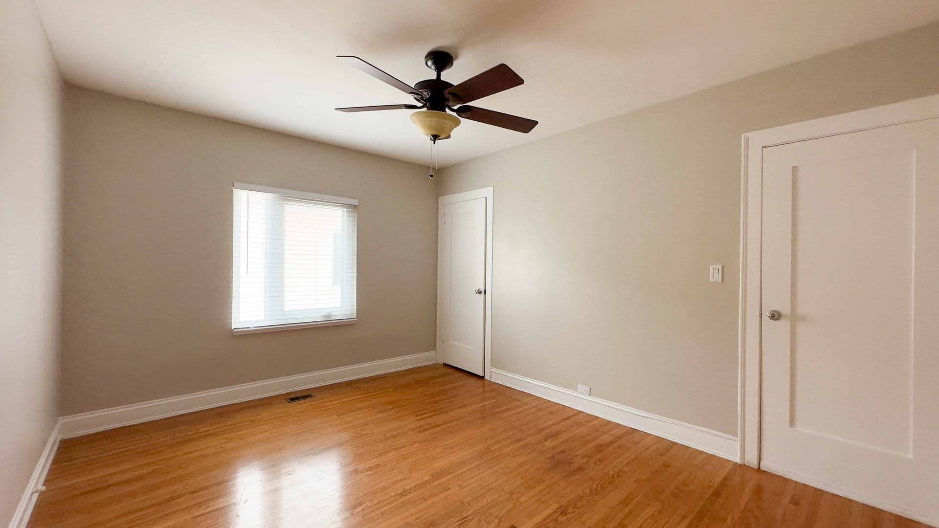 San Diego Apartment: 2446 Brant St.