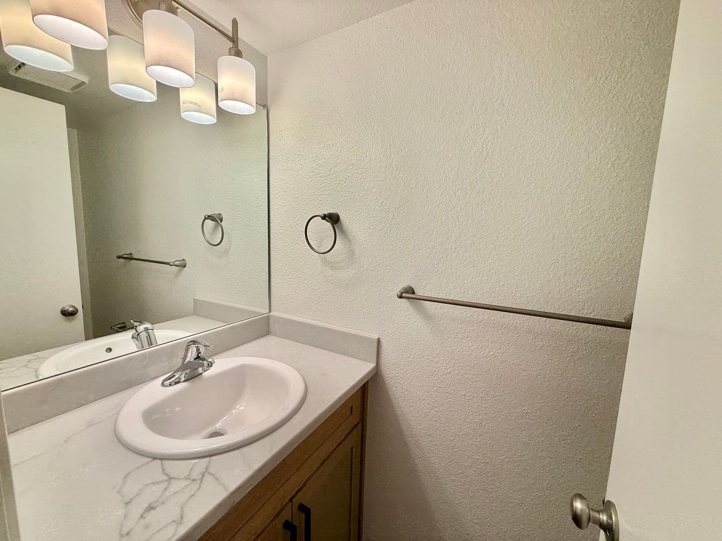 Imperial Beach Apartment: 1300 Holly Avenue