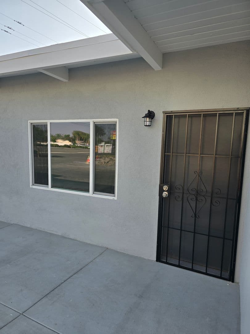 Fullerton Apartment: 1840 W Orangethorpe Ave