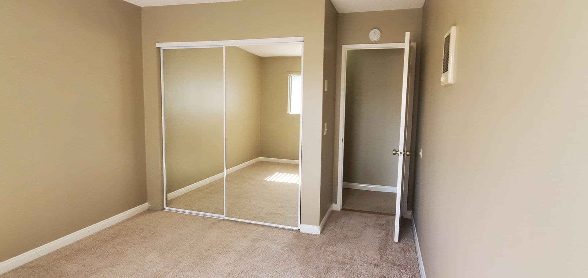 San Diego Apartment: 1435 Elder Ave