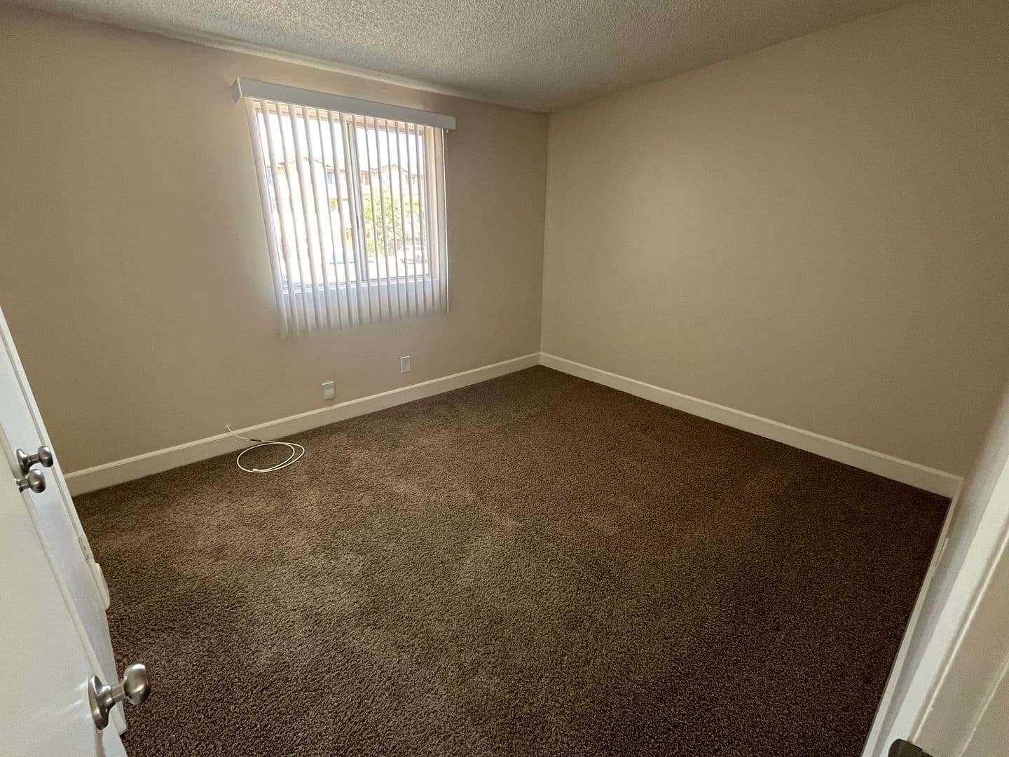 Anaheim Apartment: 119-135 S Fahrion Pl