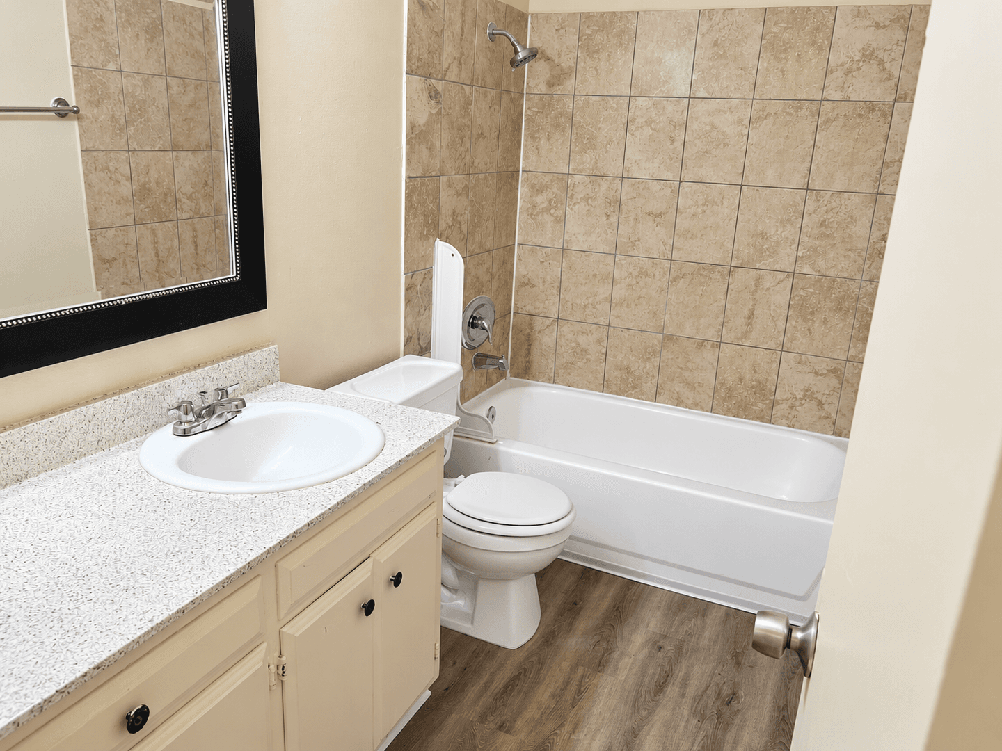 San Diego Apartment: 4311 Winona Avenue