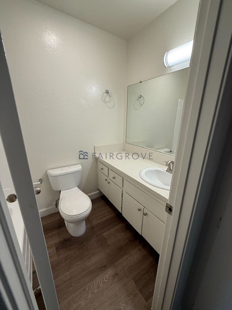 Upland Apartment: 330 Amber Ct