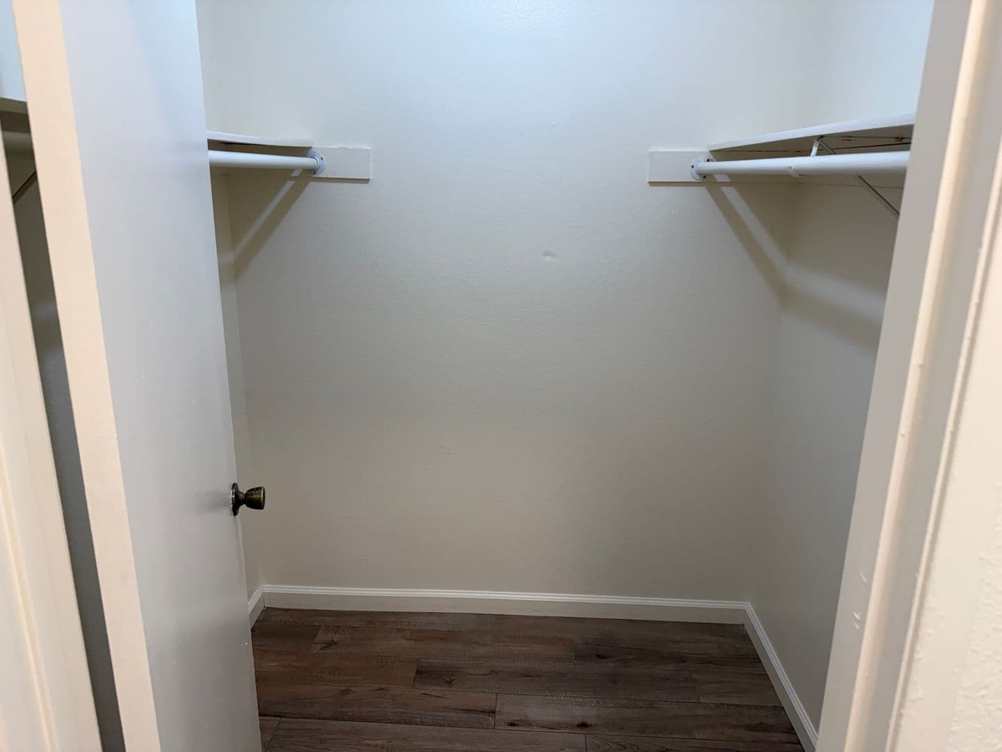 Vista Apartment: 1350 Calle Jules