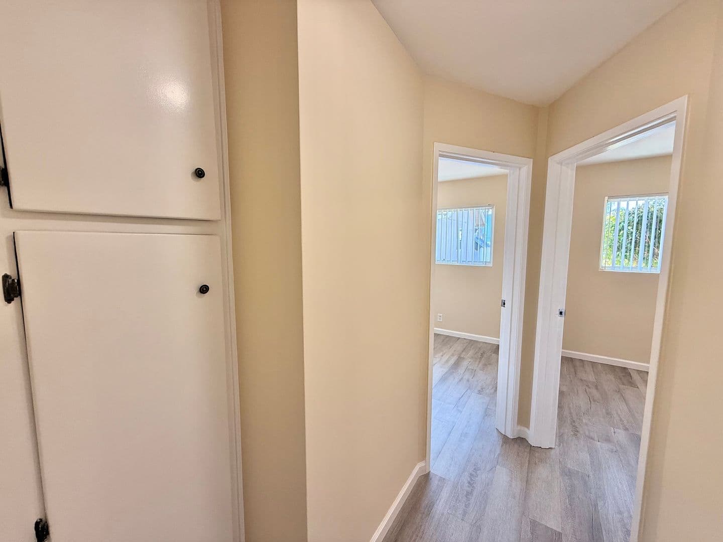Oceanside Apartment: 419-421 Brooks St