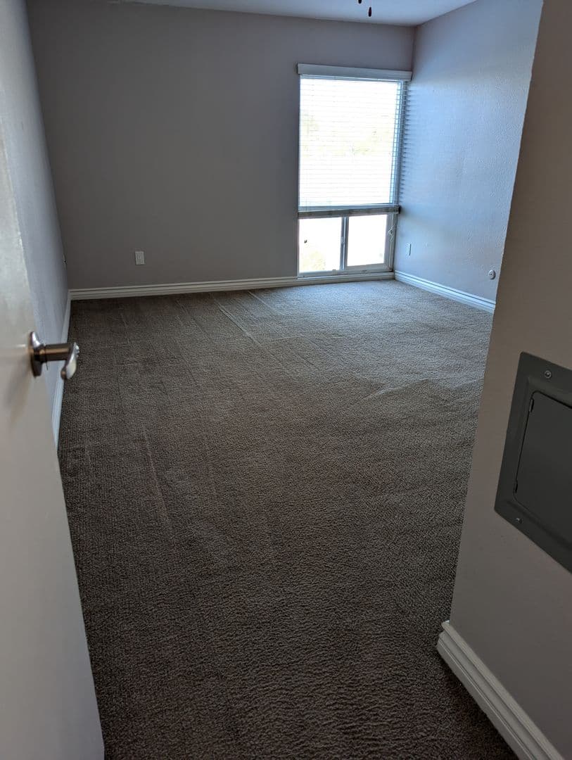 Poway Apartment: 13312 Community Rd