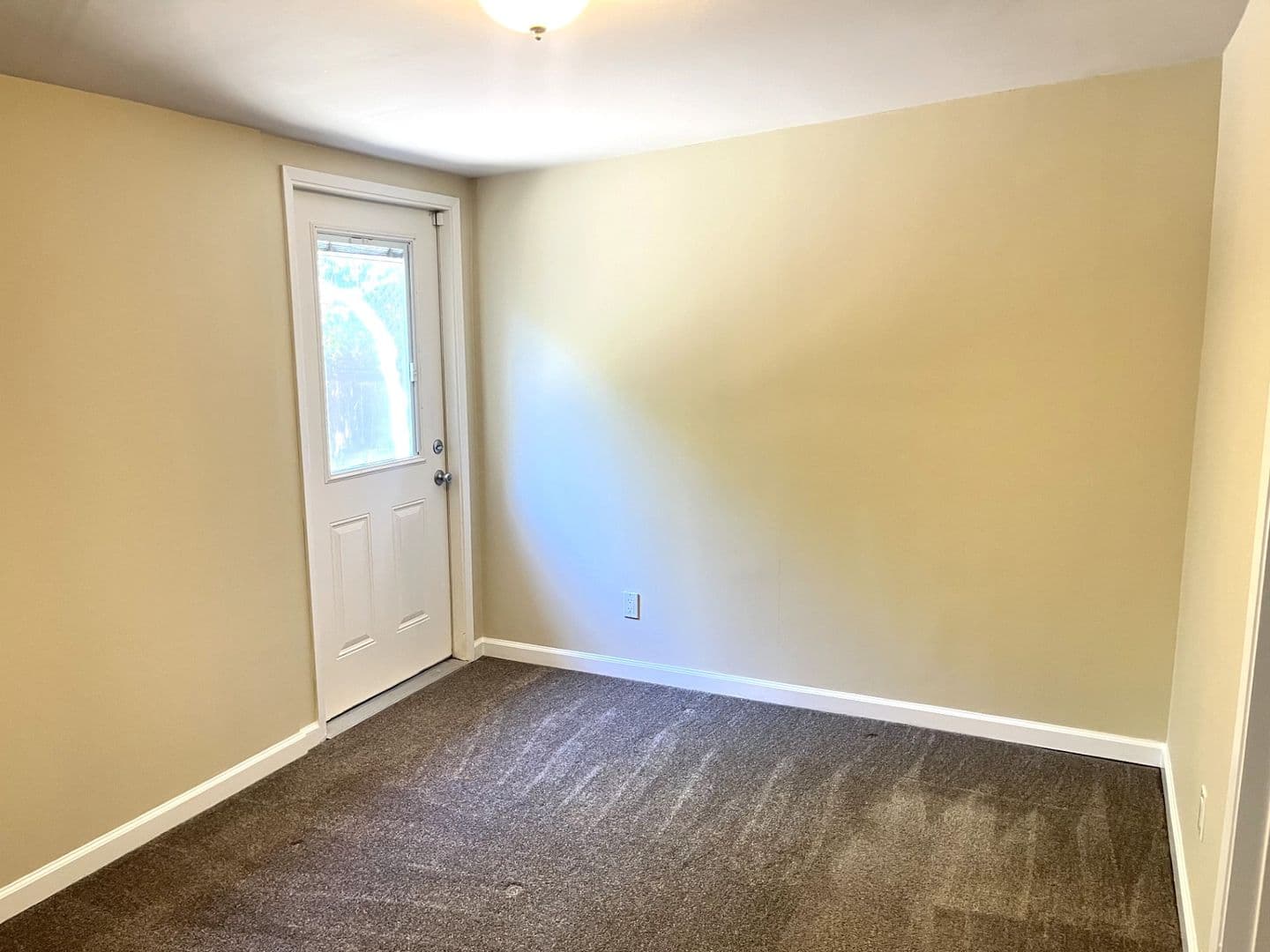 San Diego House: 5657 Barclay Ave