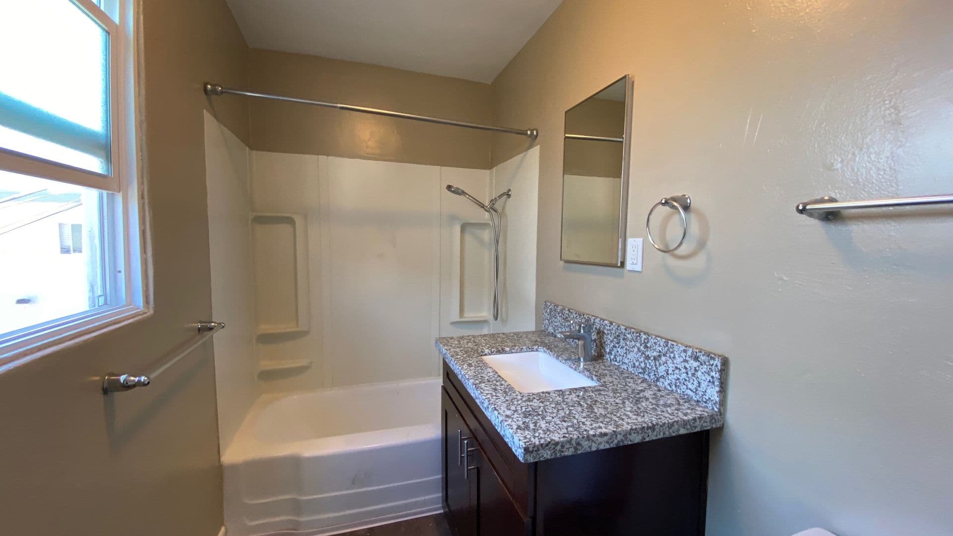 San Diego Apartment: 4154-4158 Estrella Avenue