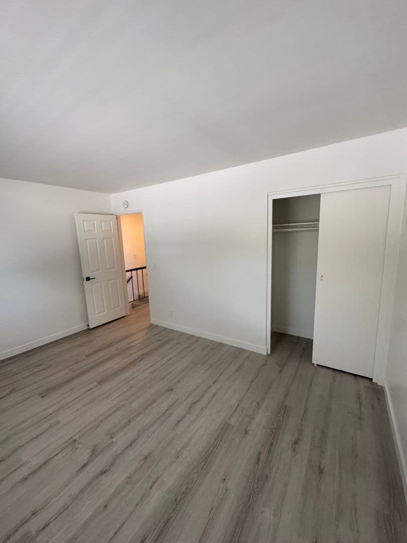 Huntington Beach Apartment: 7681 Ellis Ave