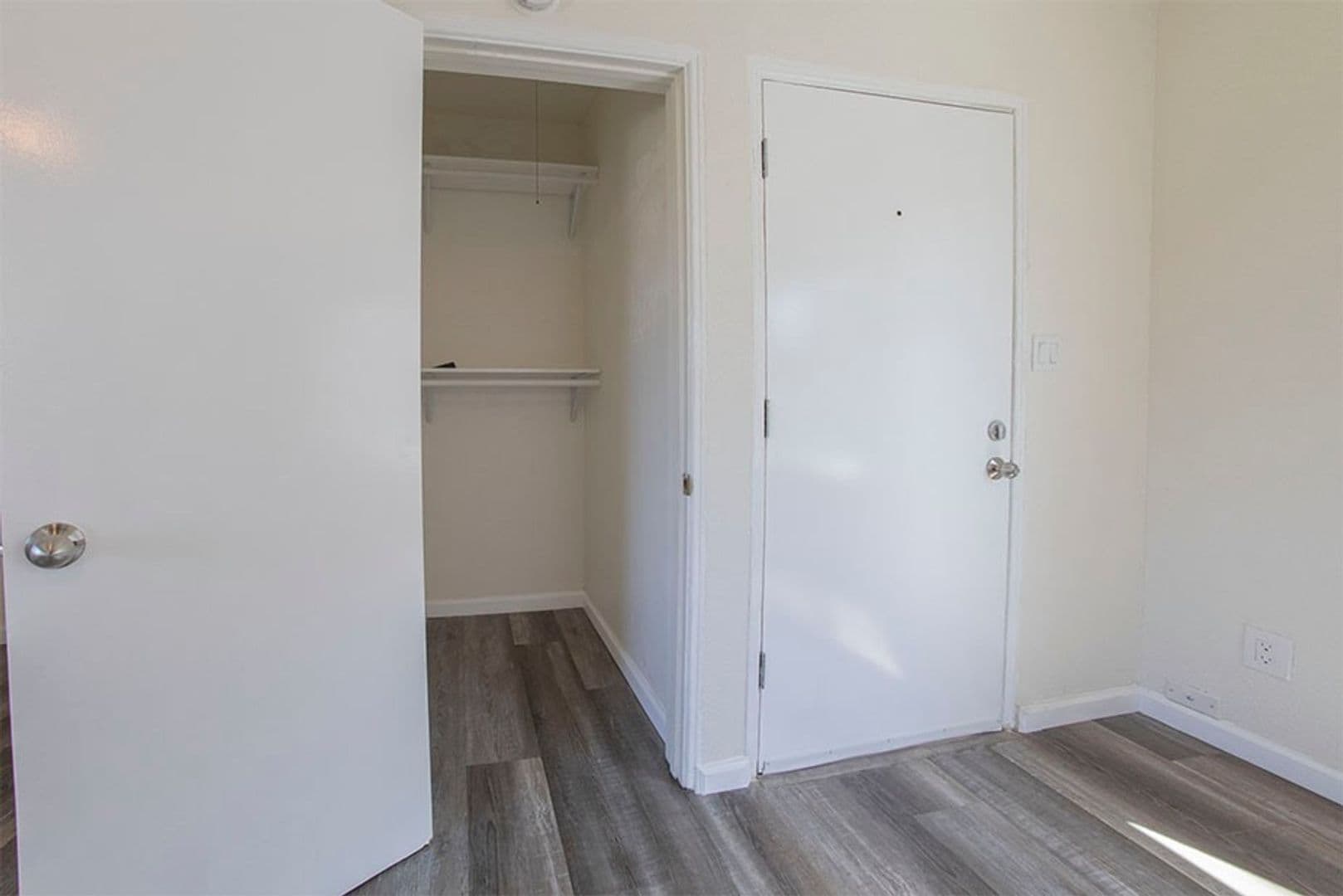 San Diego Apartment: 3218 Ollie Street - Unit F