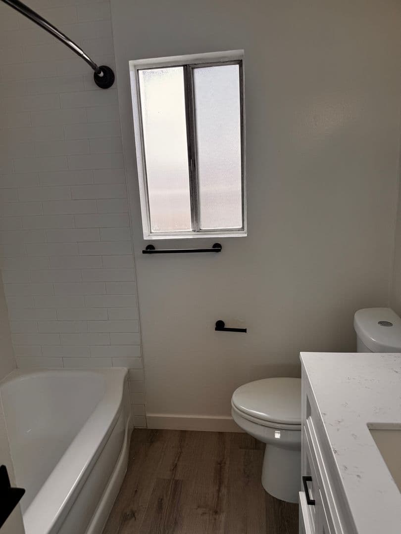 Huntington Beach Apartment: 7681 Ellis Ave