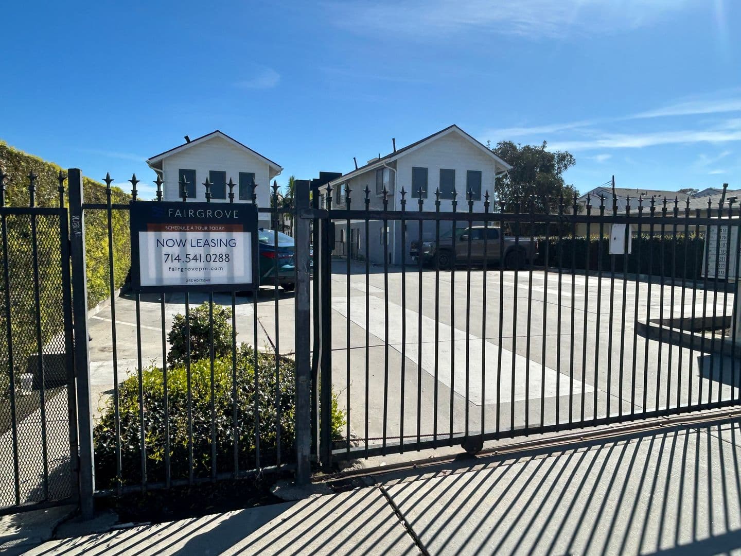 Costa Mesa Apartment: 1940 Wallace Ave