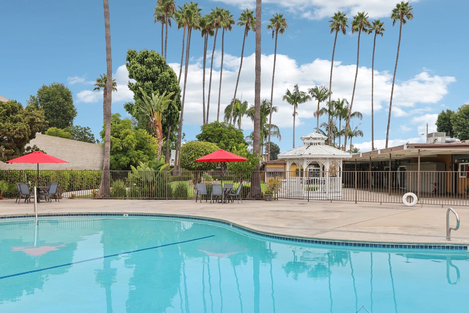 Anaheim Apartment: 145 S Westchester Dr