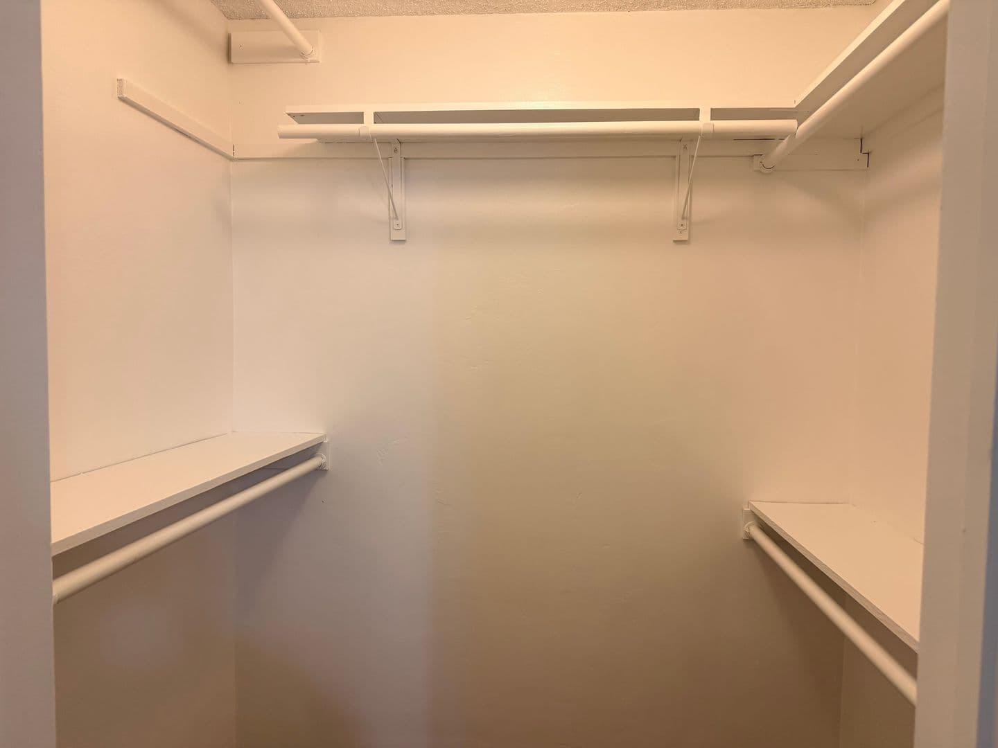 San Diego Apartment: 5847-5849 Mildred St