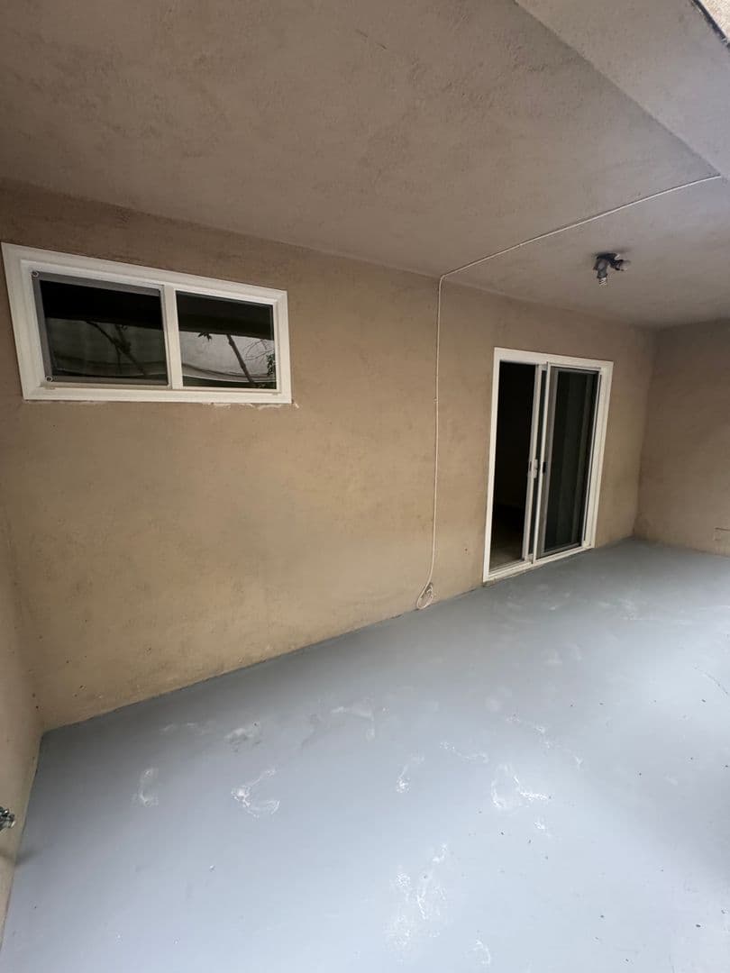 Anaheim Apartment: 205 E Clifton Ave