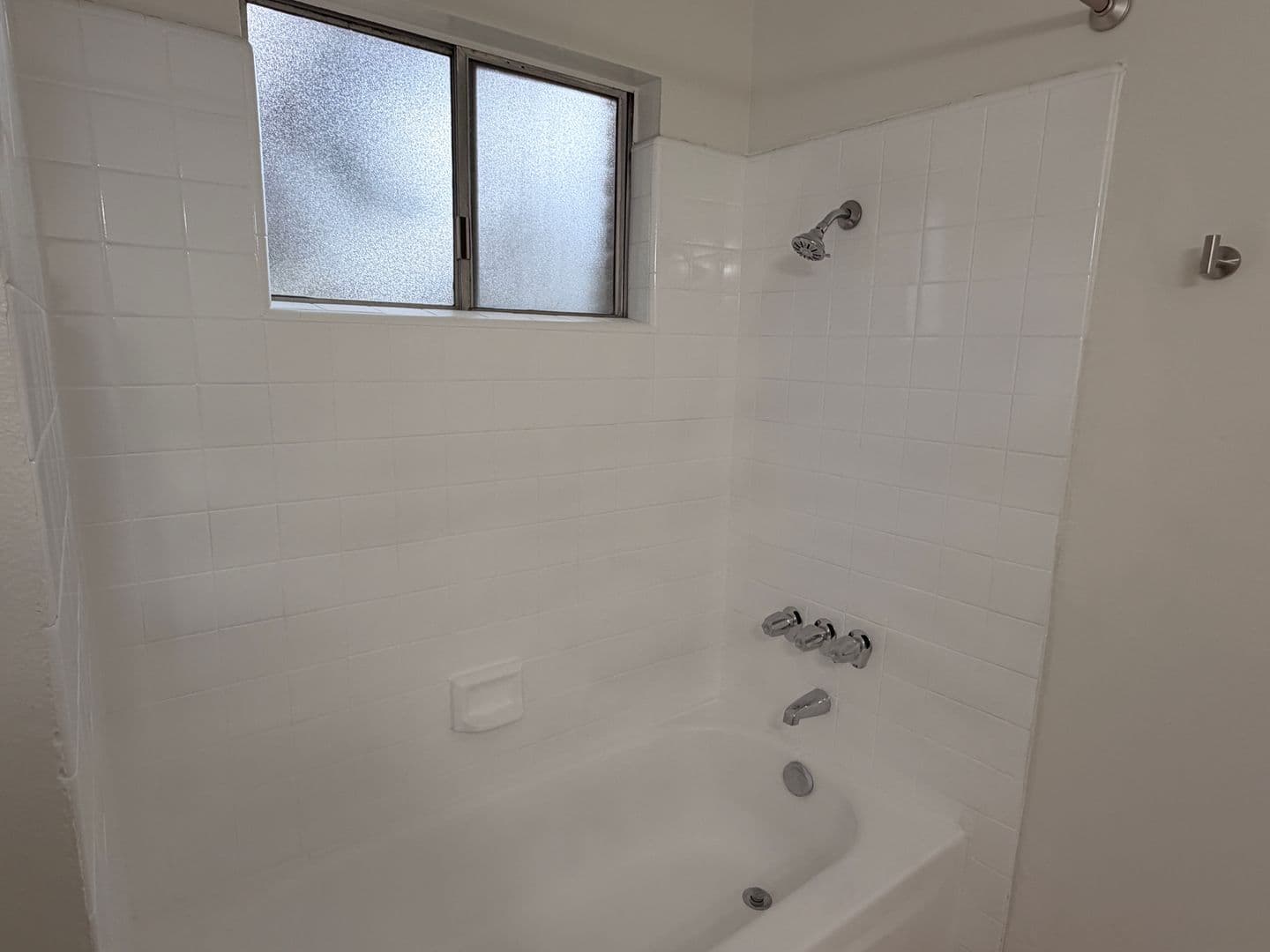 Garden Grove Apartment: 13200 Casa Linda Ln