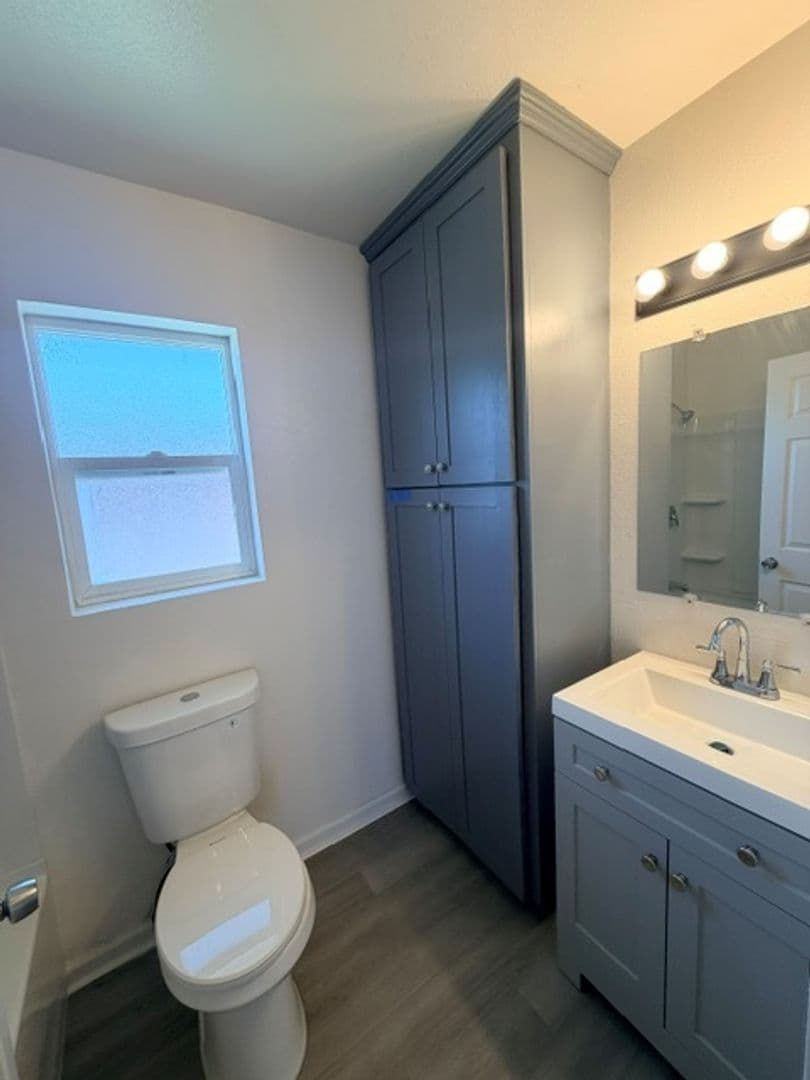 San Diego Apartment: 5415 Imperial Ave
