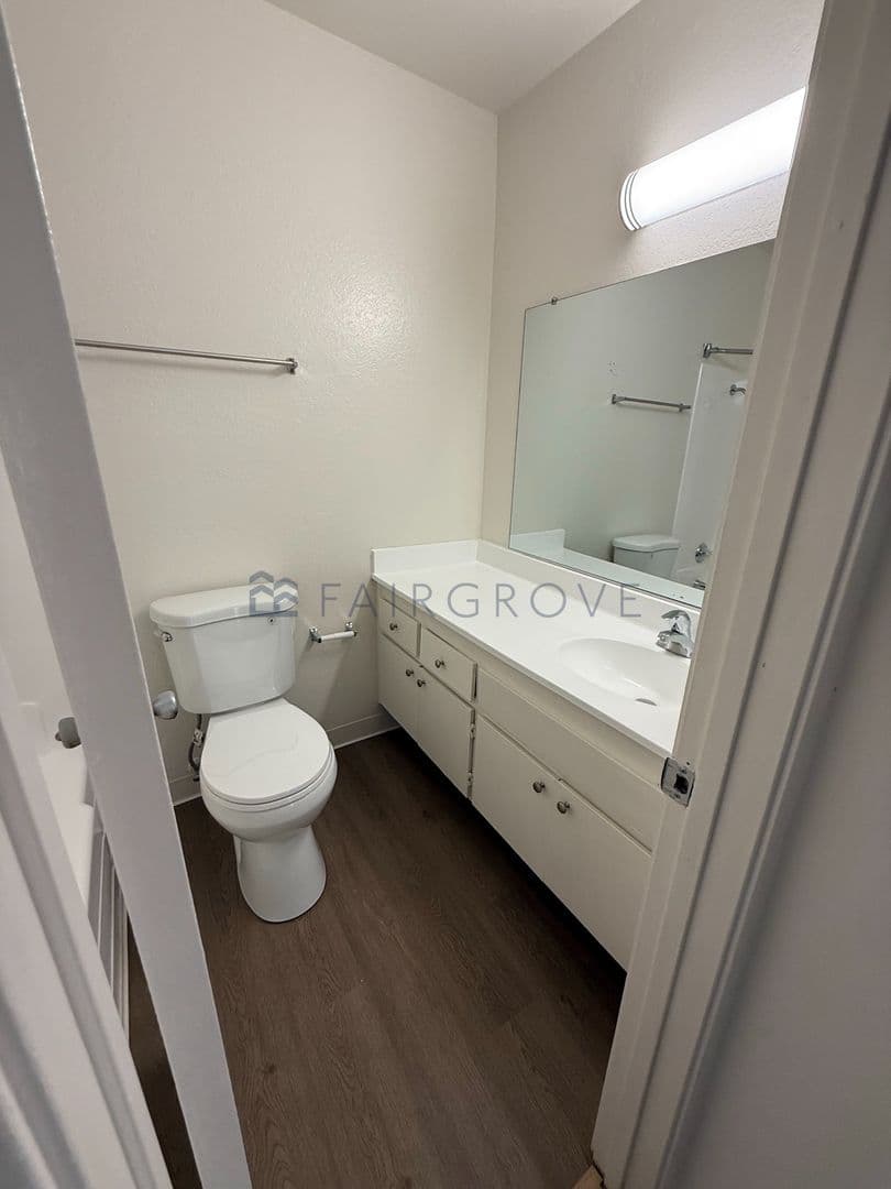Upland Apartment: 330 Amber Ct