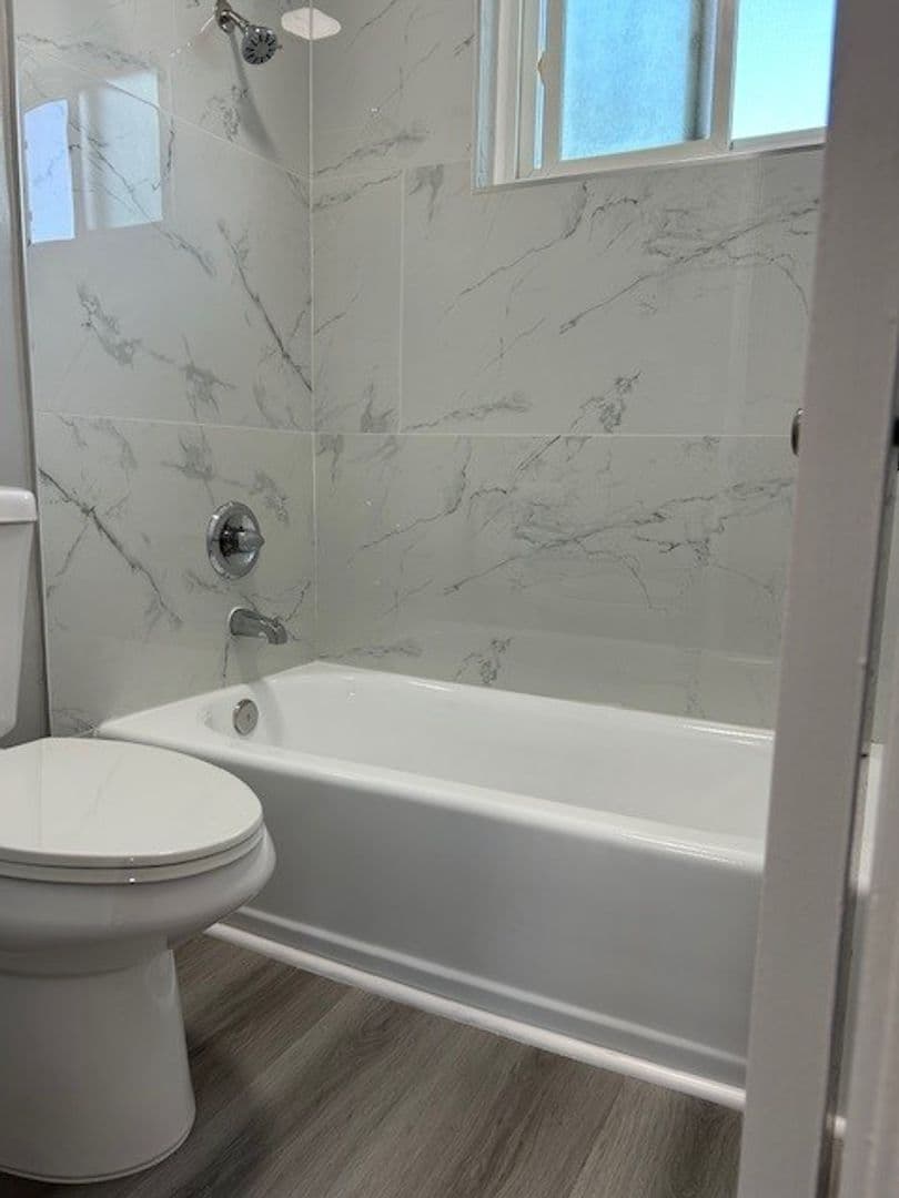 Fullerton Apartment: 1321 S Vine Ave
