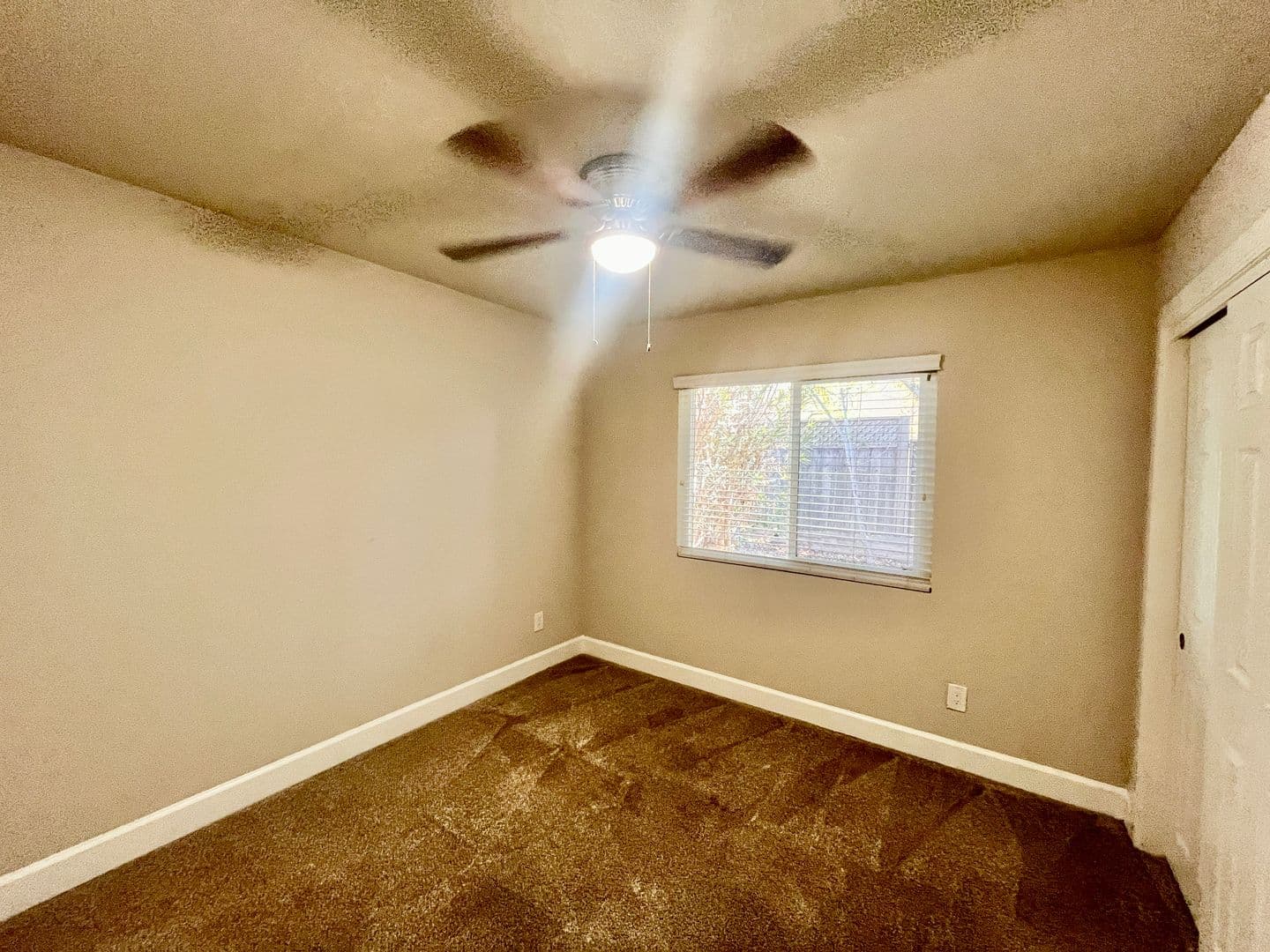 Poway House: 17190 Tam O Shanter Dr
