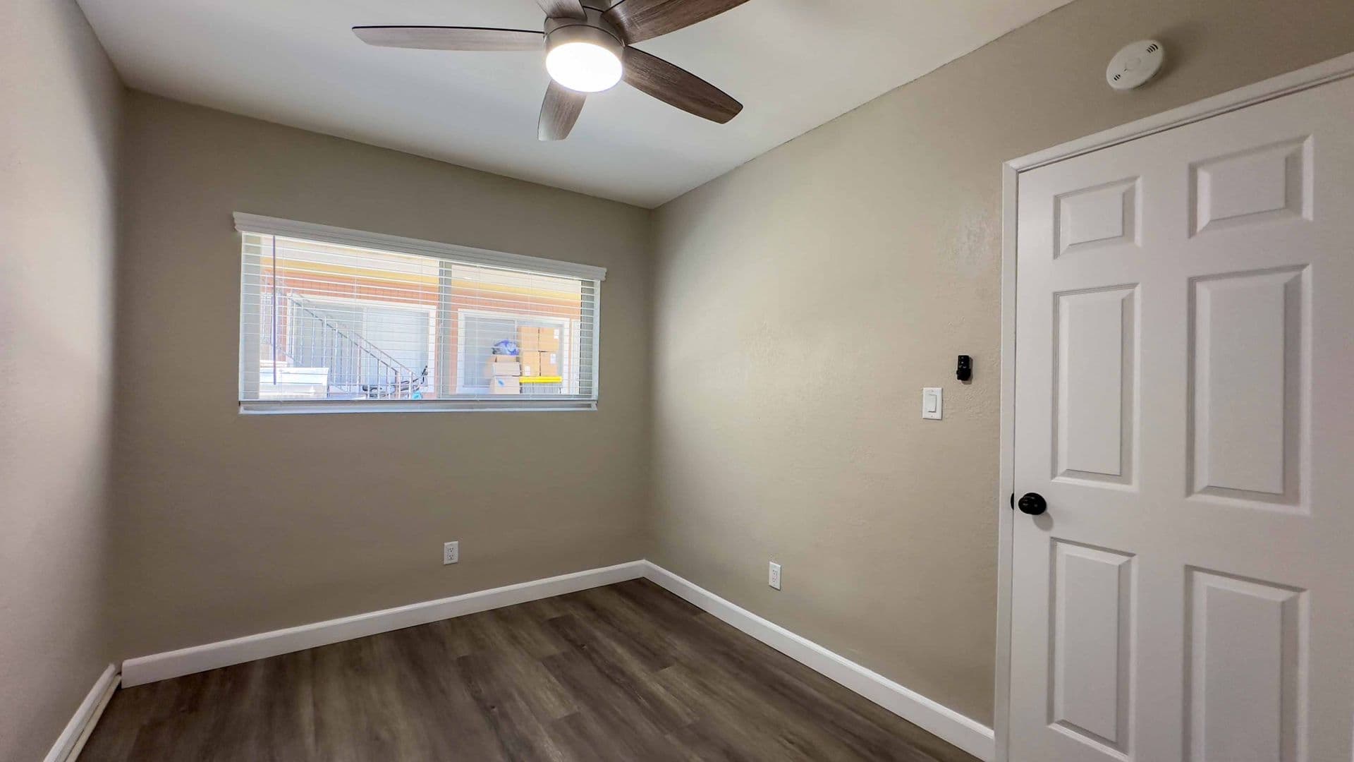 San Diego Apartment: 3969 Ocean View Boulevard
