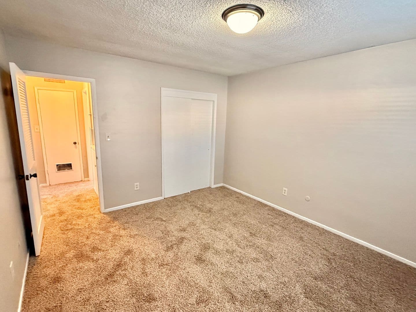 San Diego Apartment: 311-313 South Pardee Street
