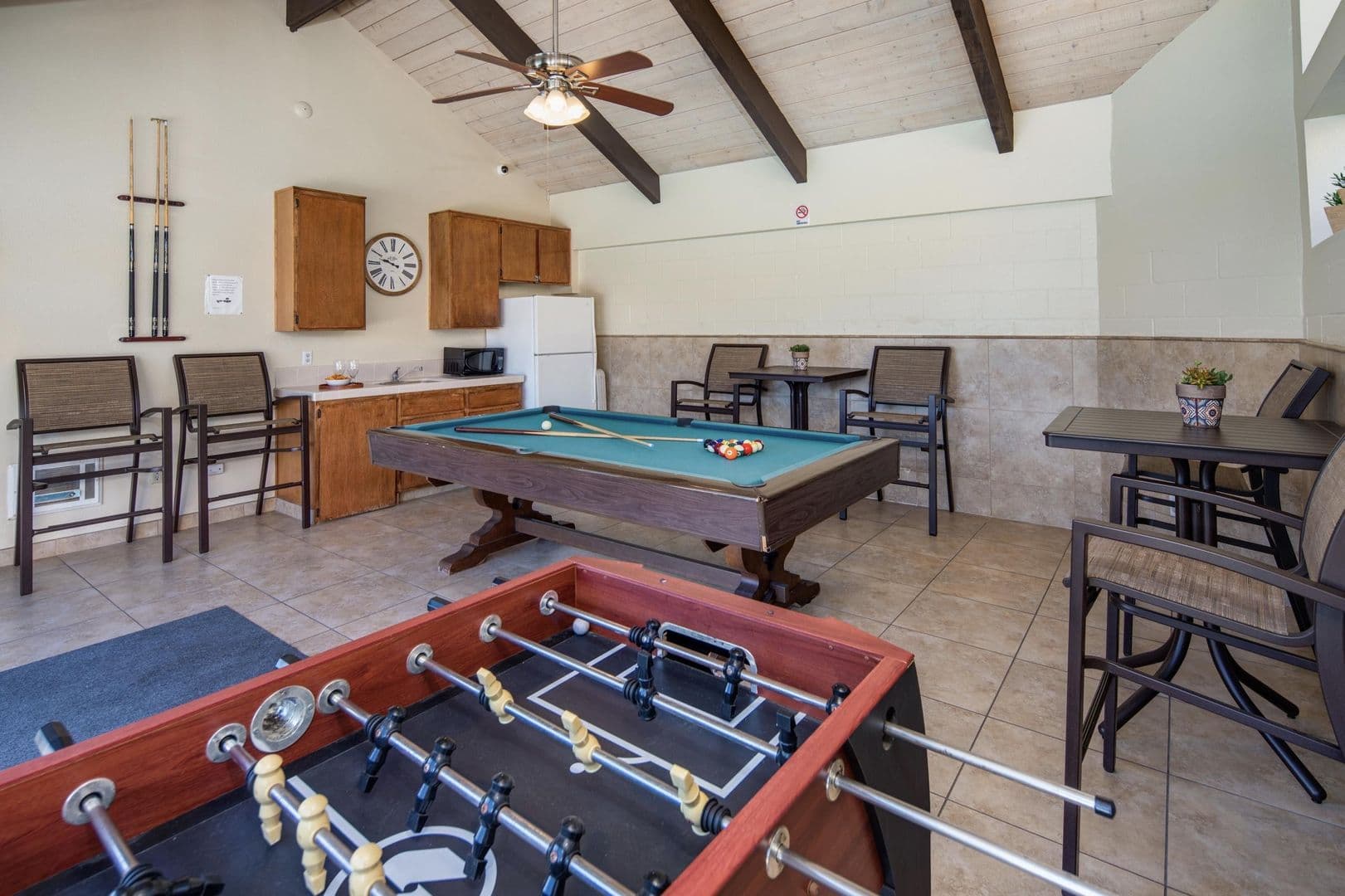 La Mesa Apartment: 8603-8633 Lemon Ave.
